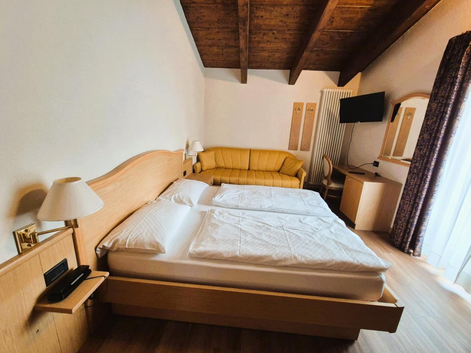 Hotel Angelica Livigno Exterior photo