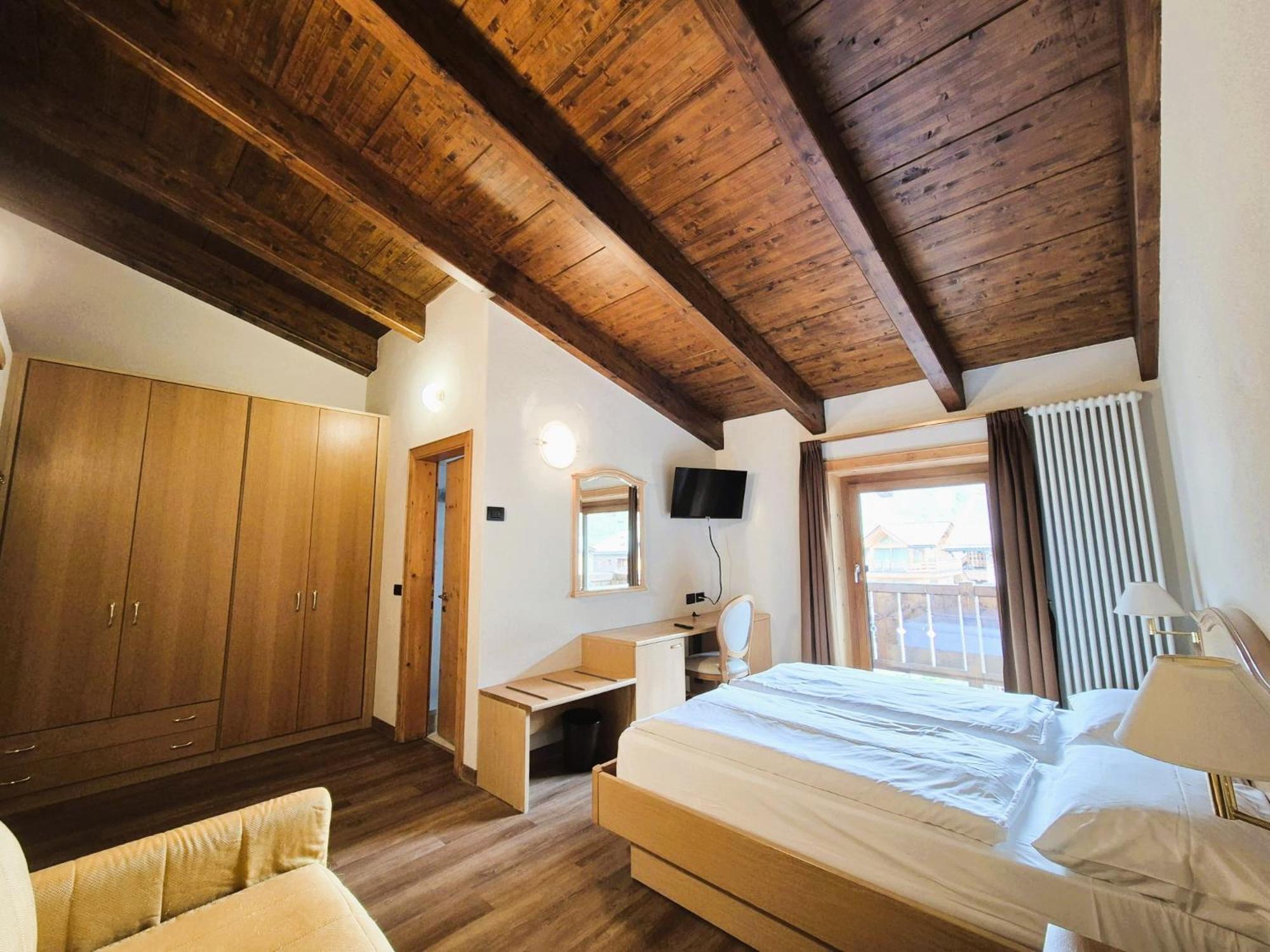 Hotel Angelica Livigno Exterior photo