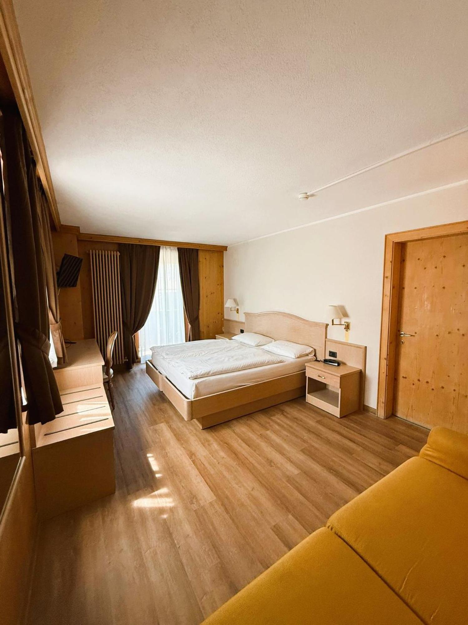 Hotel Angelica Livigno Exterior photo